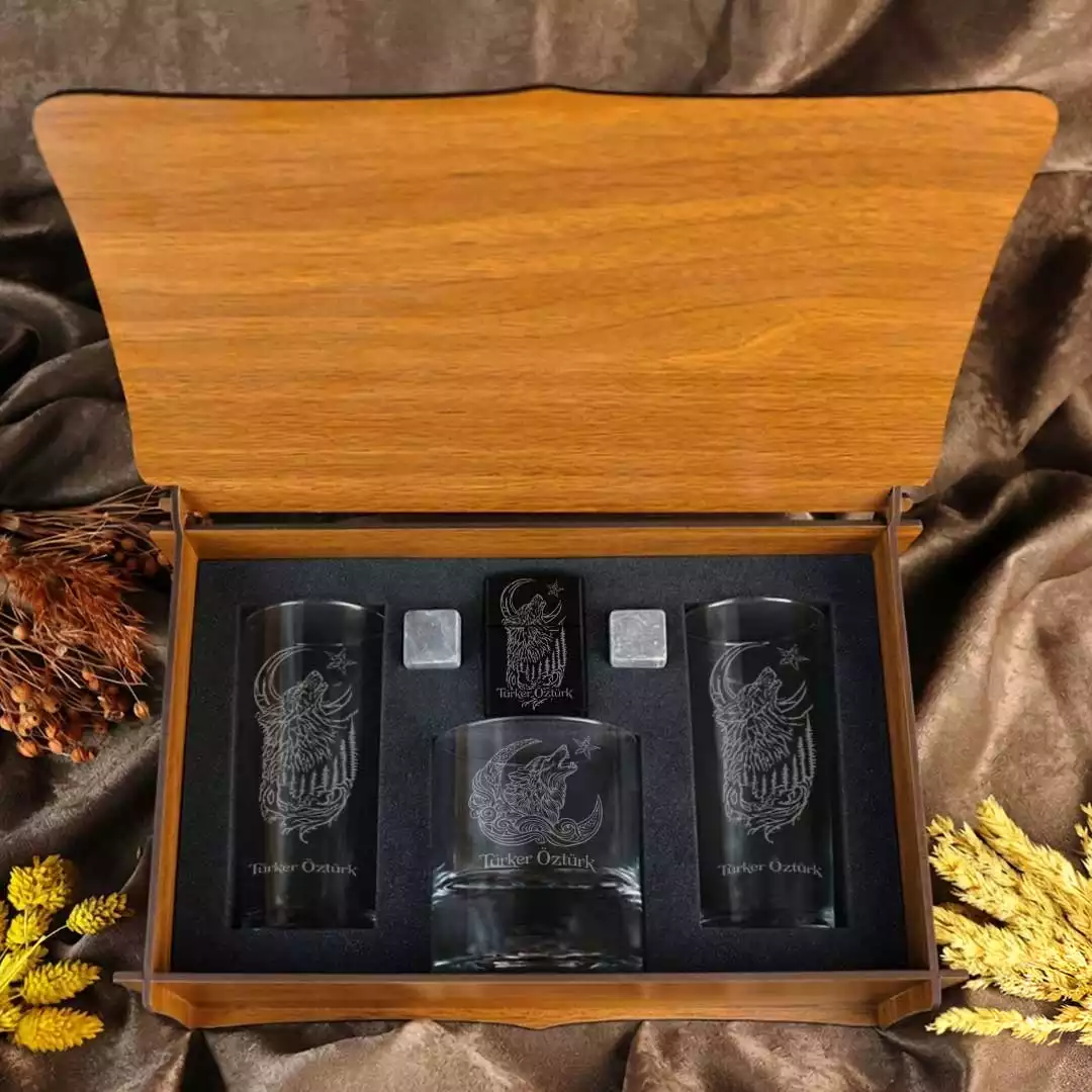 Bozkurt Figürlü Kişiye Özel Rakı, Çakmak ve Taşlı Viski Kadehi Seti - Tüm Ürünler